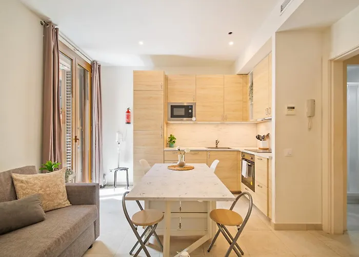 Apartment Centric *